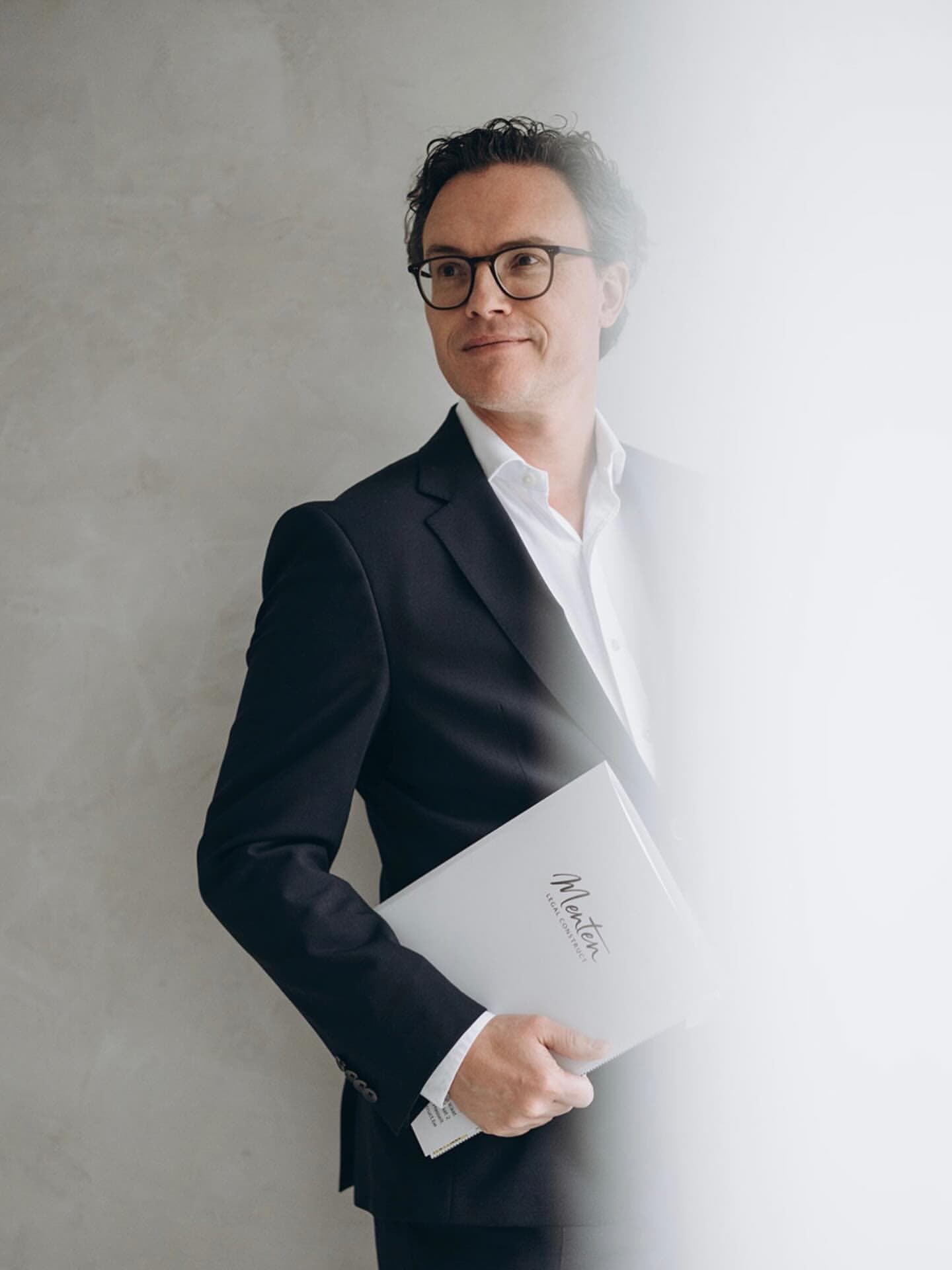 Steven Menten — advocaat en erkend bemiddelaar